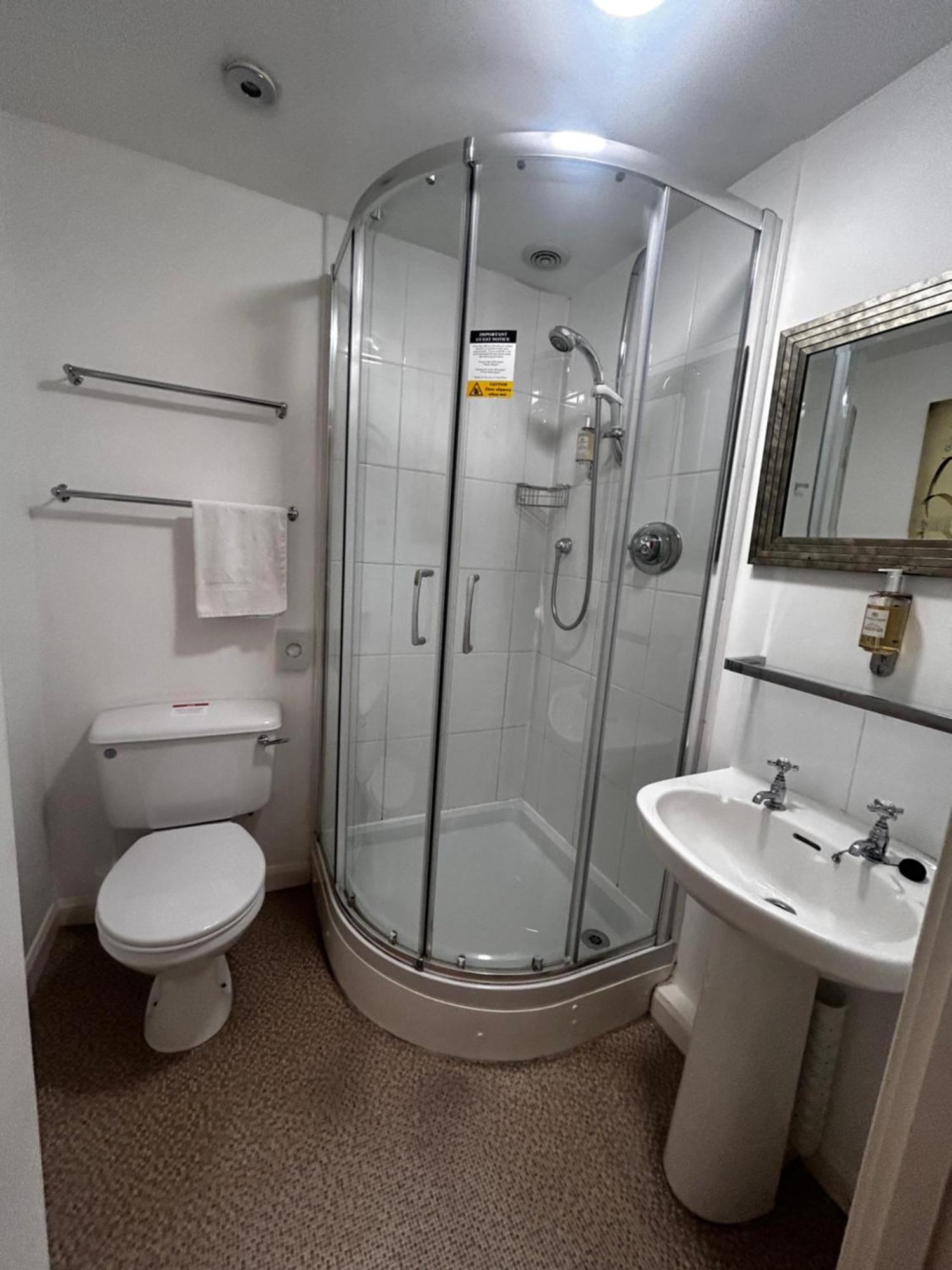 Thwaite Kearton Guest House מראה חיצוני תמונה